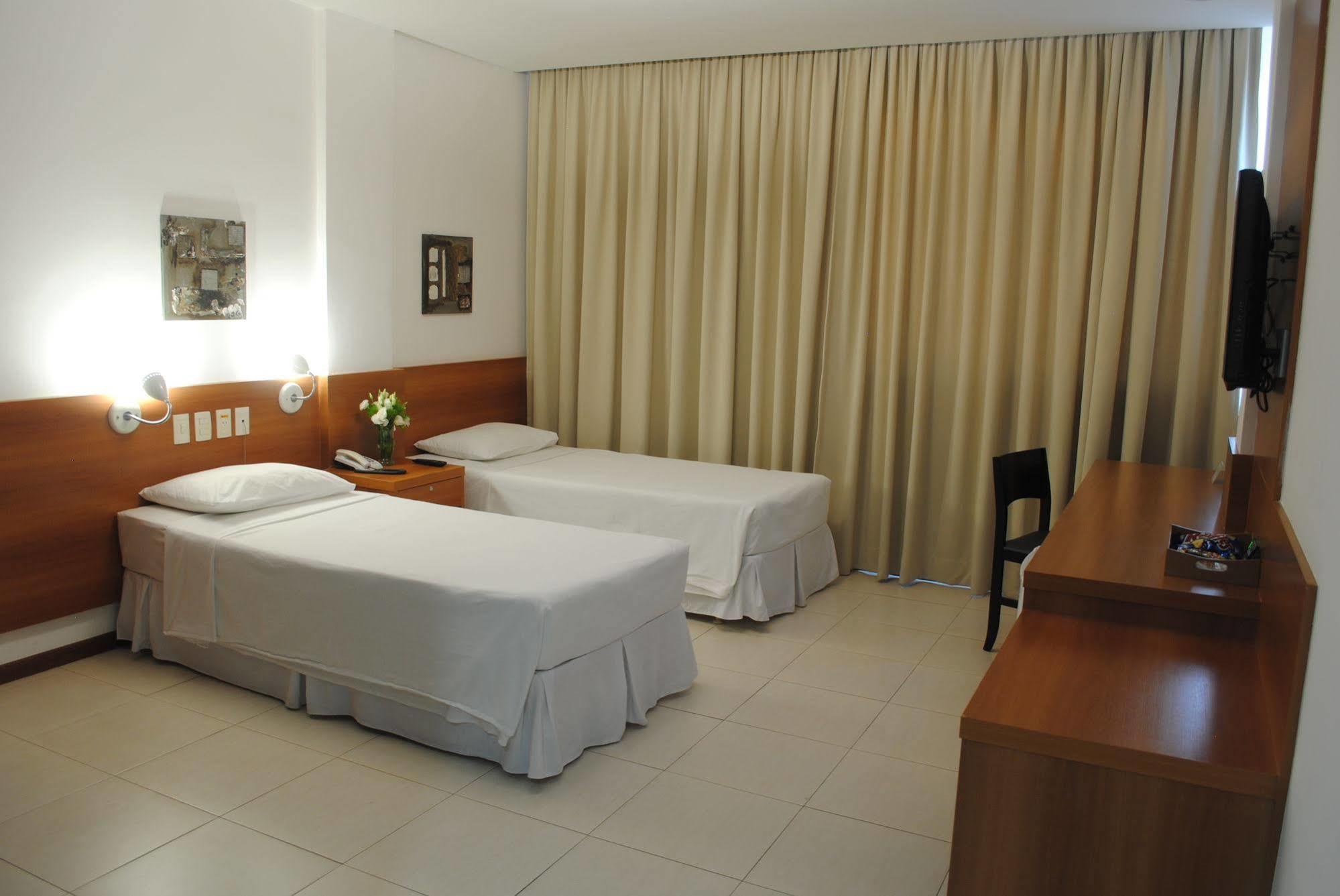 Grande - - Es Hotel 3*