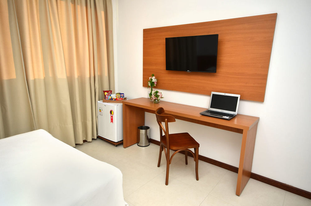 Hotel Grande - - Es 3*