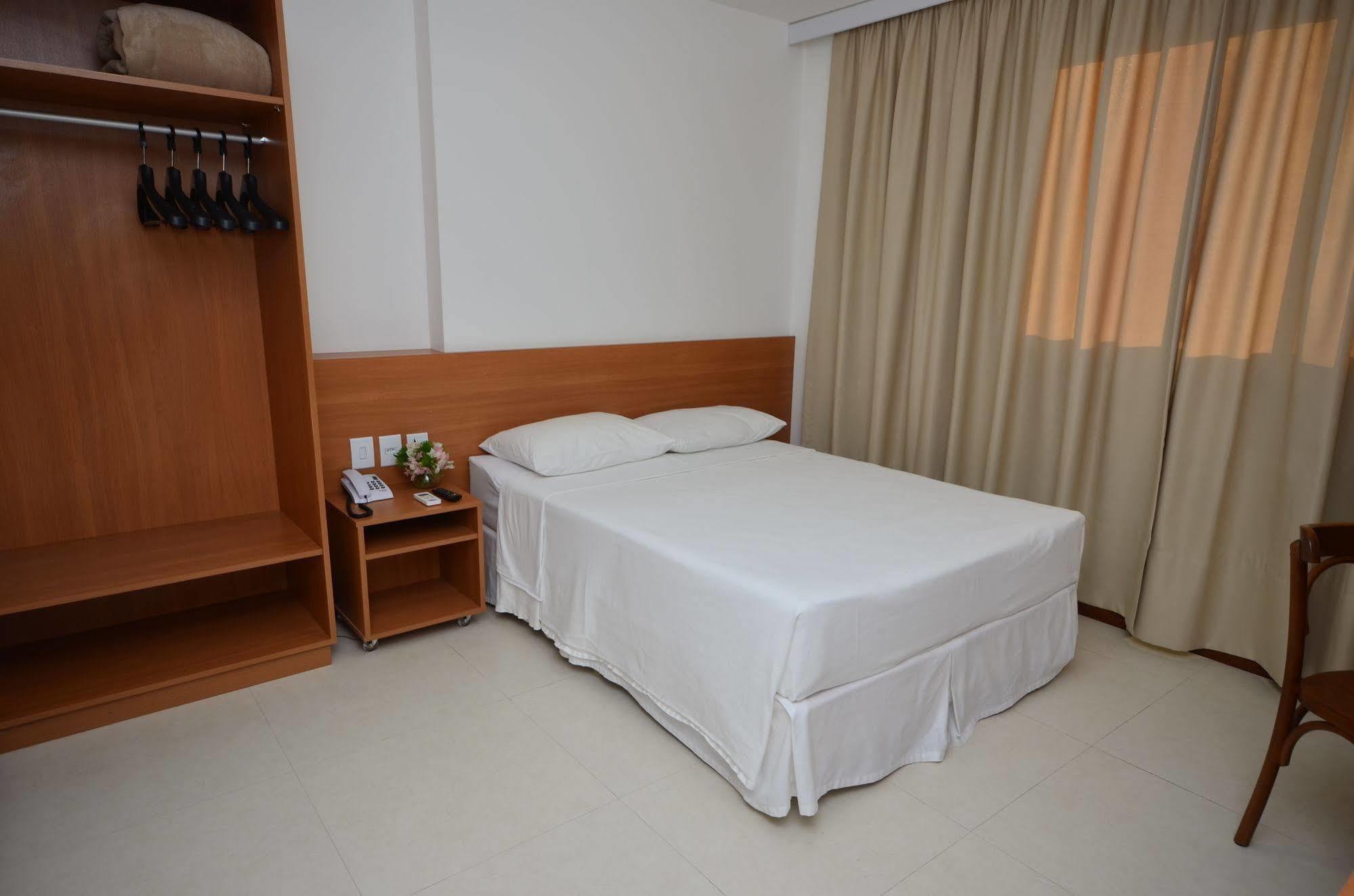 Hotel Grande - - Es 3*